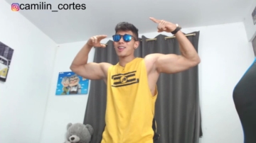 Ashton_Coleman_  17-07-2021 video spray milk